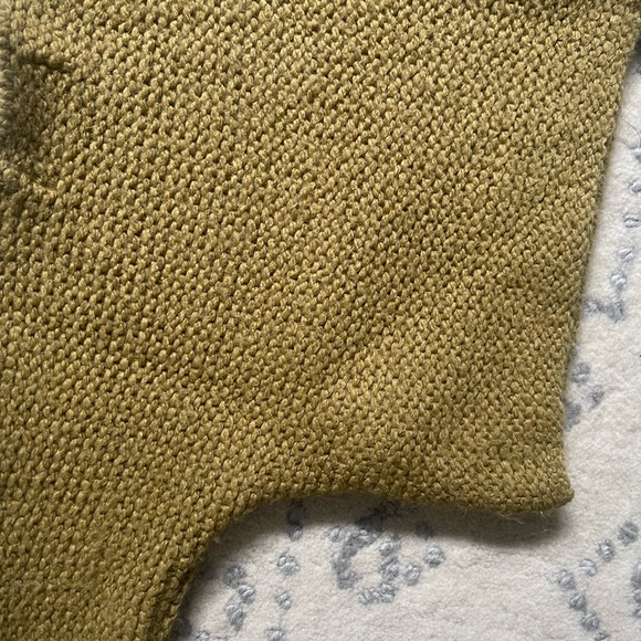 Zara mini green sweater 1-3 month - Picture 3 of 5